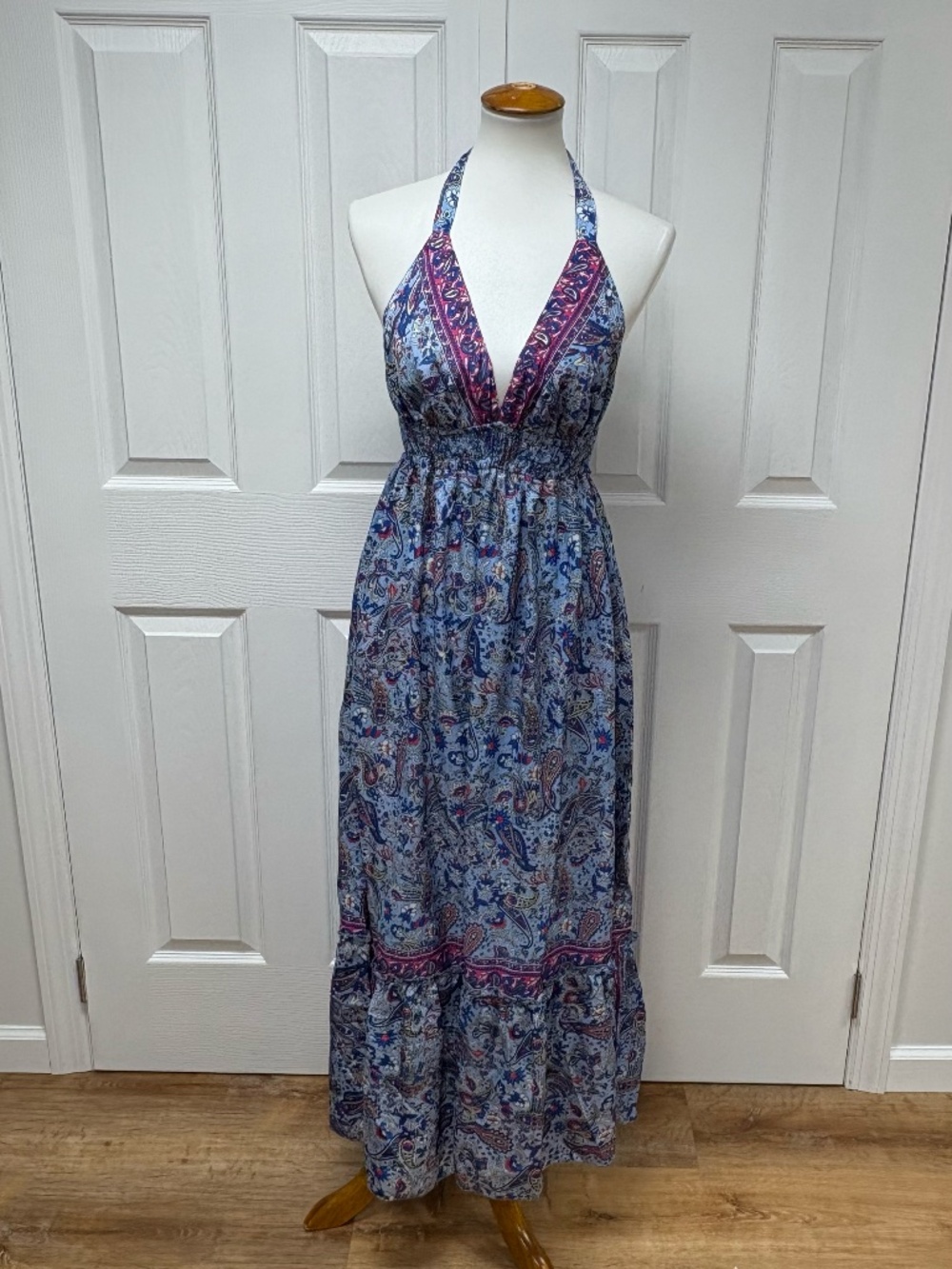 Halter Neckline Boho Vibrant Paisley Print Maxi Dress - Size: One Size.